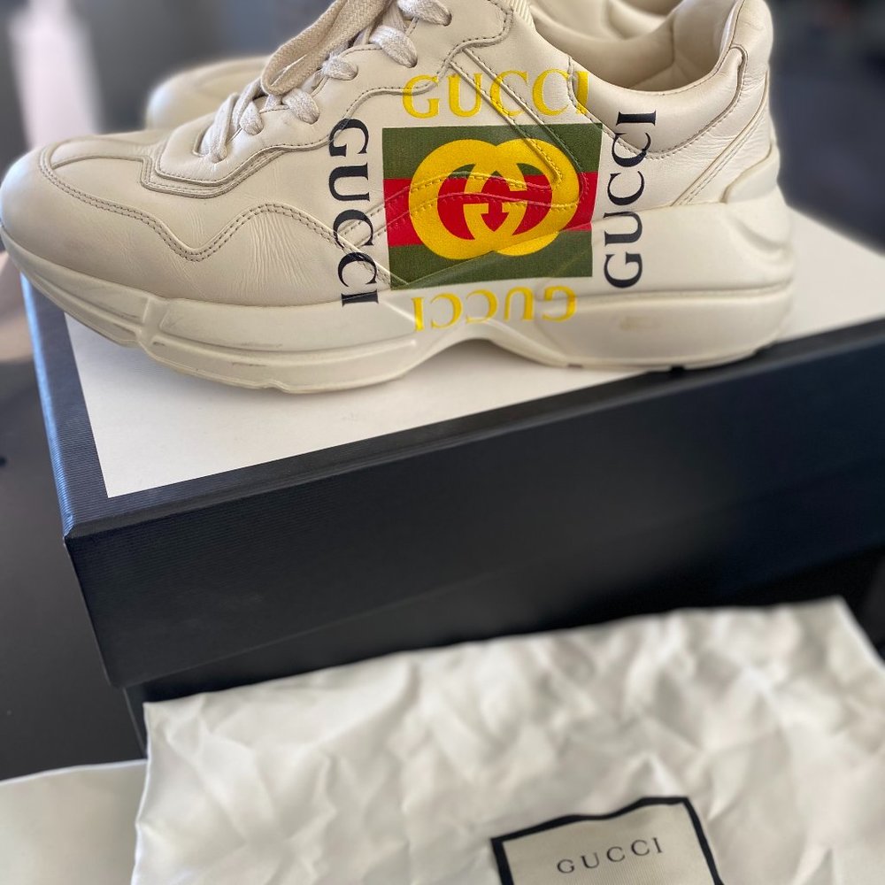 Gucci mens Rhyton sneakers 7.5